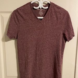 Size small red Bluenotes shirt sleeve shirt